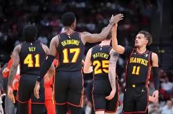 开云体育入口-太阳击败爵士，晋级西部半决赛