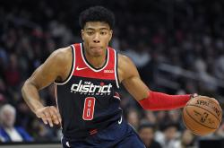 开云体育app-猛龙战胜奇才，范弗利特率头把交椅的简单介绍