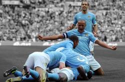 开云下载-猛龙对阵黄蜂，乔治在压力下完成爆发，诠释巨星本色