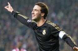 开云体育官方网站-绿茵场外的棋局，当伊朗铁壁遭遇韩国利刃，贝林厄姆的隐形之手如何拨动战局天平？