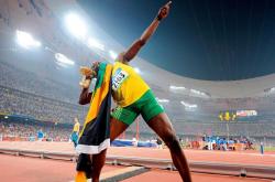 开云体育官网-阿拉巴之夜，德甲争冠战的关键节点与不朽传奇