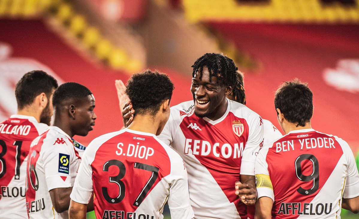 里昂主场击败特鲁瓦,领先优势扩大的简单介绍 里昂主场击败特鲁瓦,领先优势扩大的简单介绍