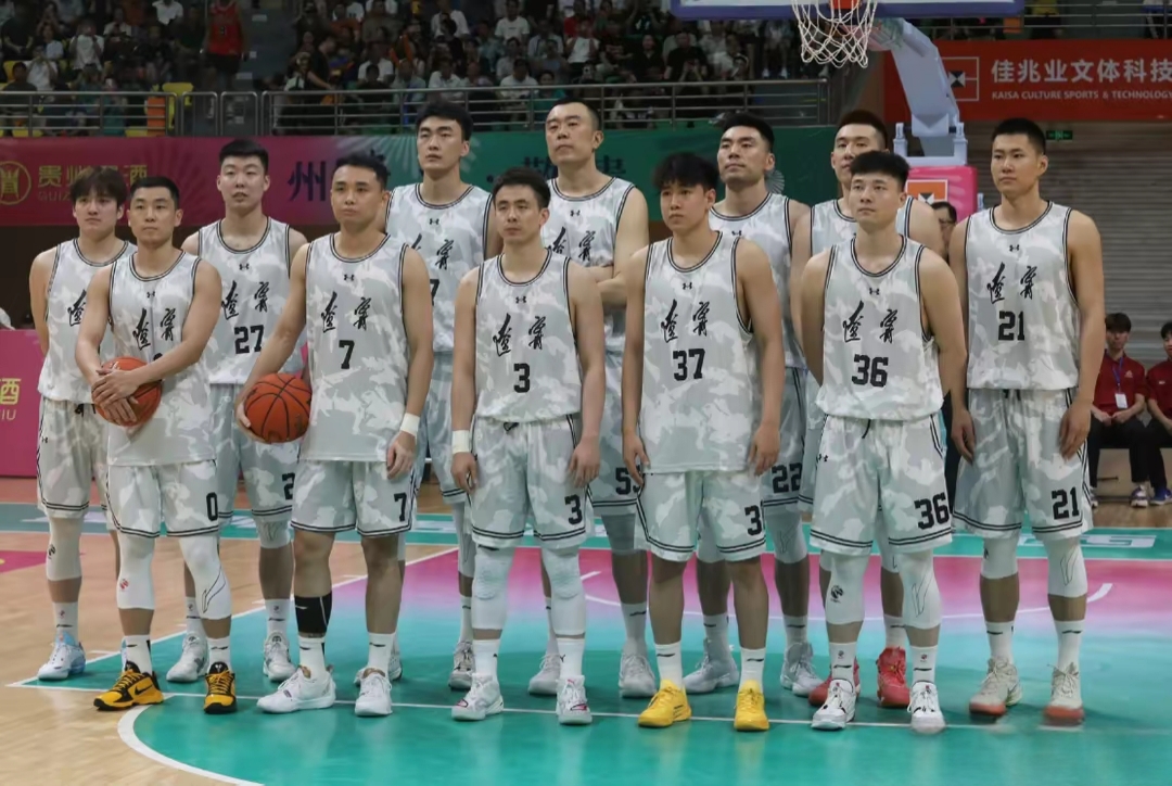 天津男篮再胜辽宁队,豪取连胜 天津男篮再胜辽宁队,豪取连胜