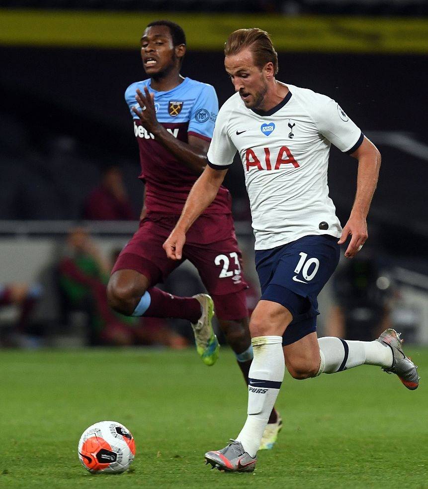 雷加利斯客场击败对手，获得胜利