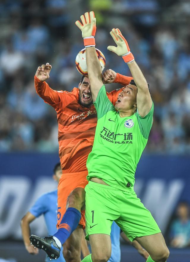 包含大连一方告别首发，头号得分手憾失机会的词条