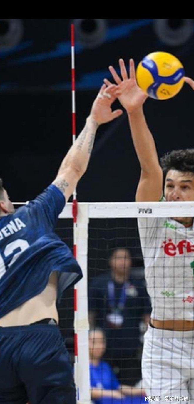 包含保加利亚队夺得宝贵分，晋级前景看好的词条