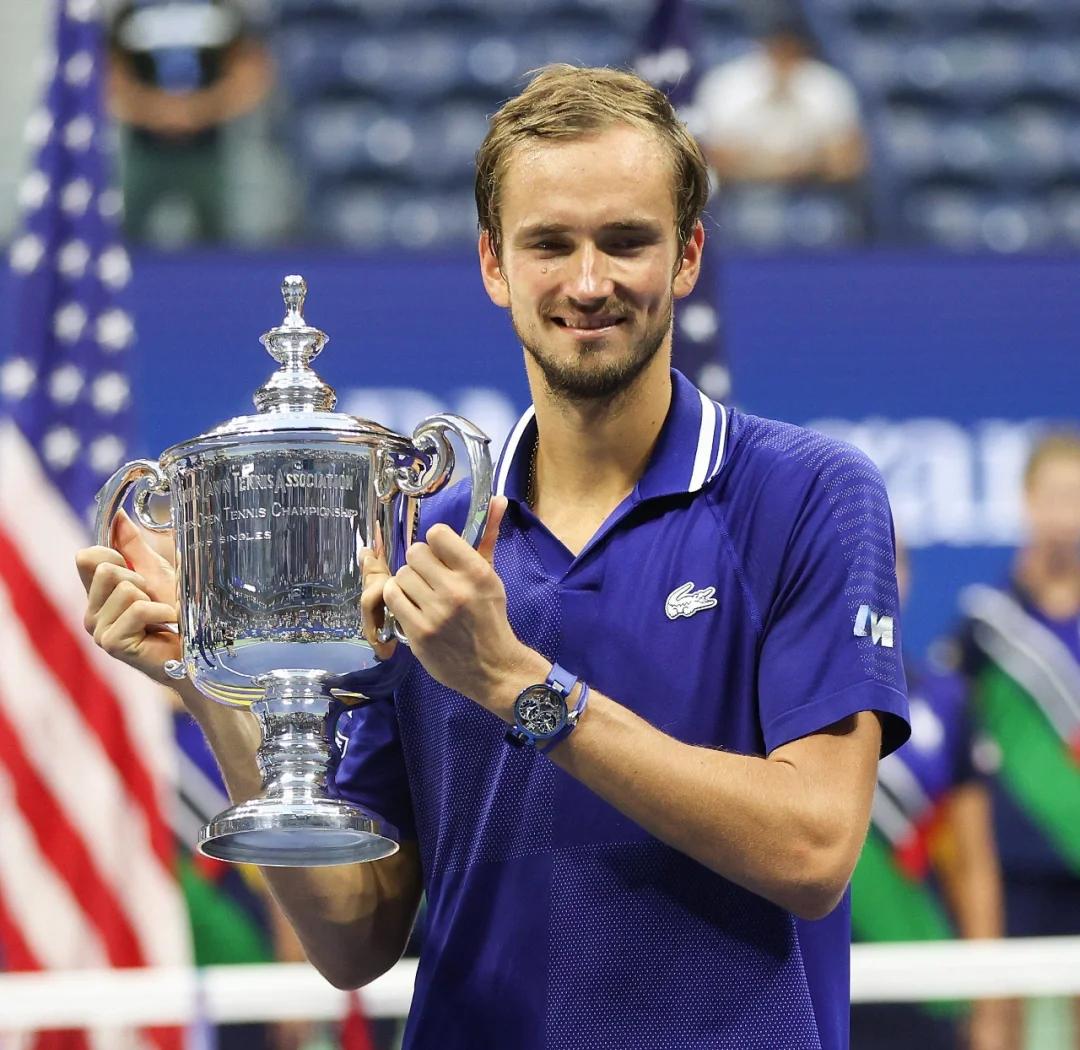 包含日本网球队横扫澳大利亚网球队,费德勒关键制胜的词条 包含日本网球队横扫澳大利亚网球队,费德勒关键制胜的词条