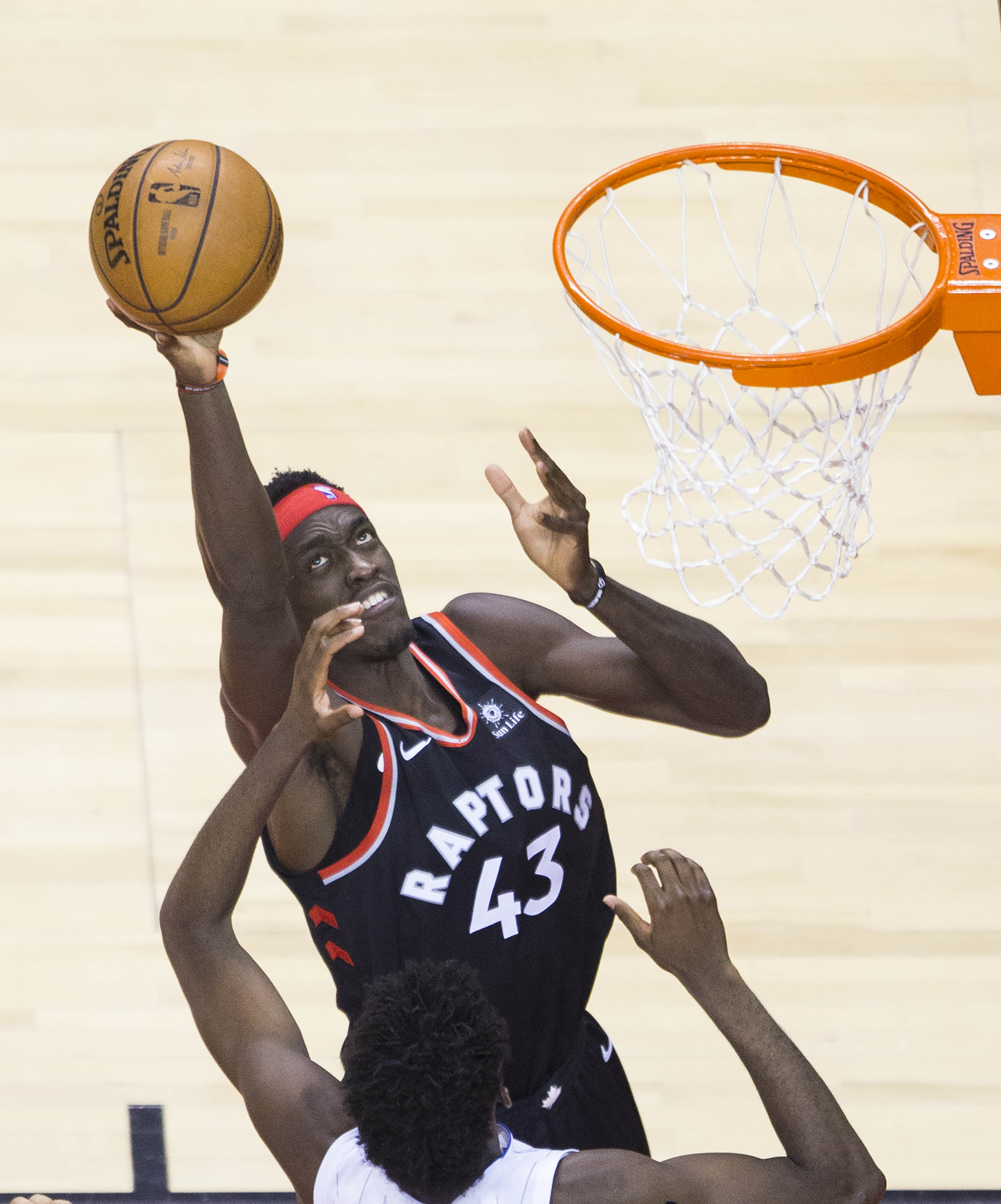 包含马刺绝杀魔术，西亚卡姆状态火热的词条