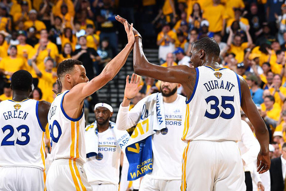 巴西男篮血洗法国男篮，巴恩斯制霸全场的简单介绍