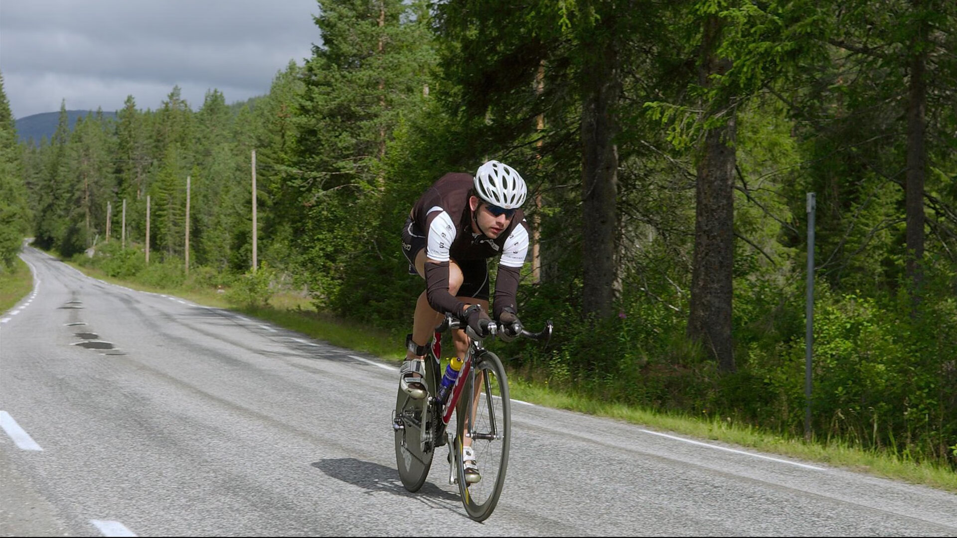 当法老之盾封印桑巴之舞，黄喜灿如何成为亚洲足球的关键先生
