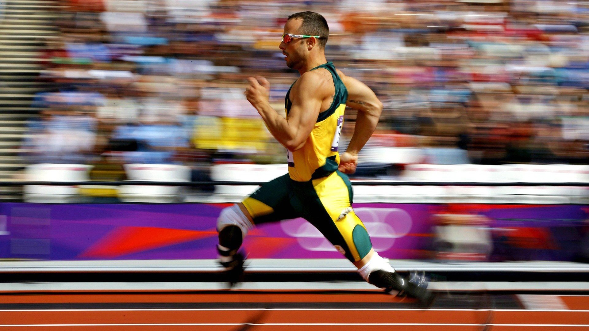 欧冠半决赛之夜，阿劳霍，那个带动全队节奏的无声指挥官